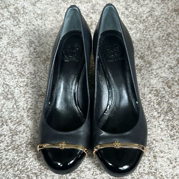 Tory Burch Black Leather Cap Toe Wedge Shoes 7.5 - Picture 1 of 9